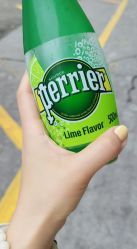 -孔雀手美甲美睫护理