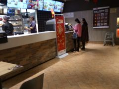 -肯德基(中纬店)