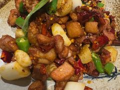 -滇香肴·云南菜蒸汽石锅鱼(云南北路店)