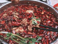 鱼蛋火锅-拈一筷子·宜宾江湖菜(十一街店)