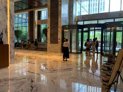 -上海漕河泾万丽酒店