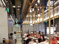 -海底捞火锅(长宁路龙之梦店)