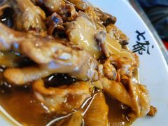 鲍汁花菇焖鸡脚-七爷清汤腩·港式餐厅(金狮广场店)
