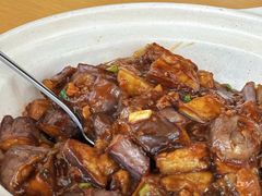 -渝信川菜 · 川味家常菜(财富购物中心店)