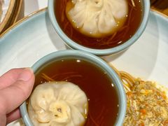 -馋三尺蟹粉小笼(人民广场店)