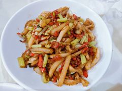 酸萝卜牛肚丝-笨罗卜浏阳菜馆(龙华鹏润达店)