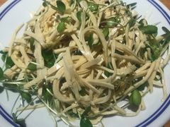 -张胡李四季虾玲珑(竞舟路店)