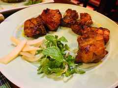 -Lam Vien Restaurant