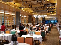 大堂-稻香酒家·34年老字号·港式粤菜(汉街店)