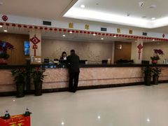 -雍村饭店(西安钟楼大差市地铁站店)