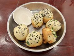 特色生煎-三两春(浦三路店)