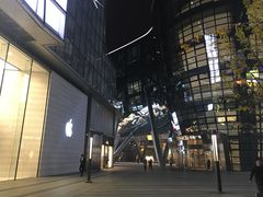 -Apple零售店(济南恒隆广场店)