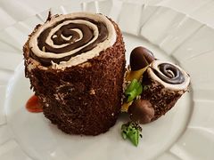 招牌树根蛋糕-莫斯科餐厅
