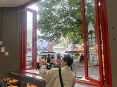 -喧闹·东方大气茶(鹅岭二厂店)