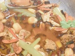 -七欣天香辣蟹火锅(上海银亿滨江店)