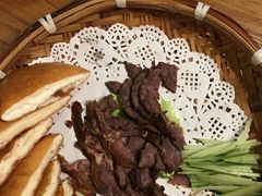 口袋馍夹牛肉-渔乡米香·剁椒鱼头(四方坪店)