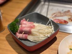 培根金针菇卷-新石器烤肉(长宁龙之梦店)
