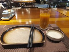 餐具摆设-和彩放题餐厅(酒仙桥店)