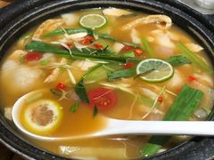 顺化皇家酸汤鱼-米纸越南小馆(金鹰世界店)