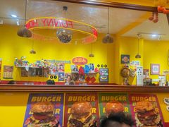 -万能料理屋(钟鼓岭路店)