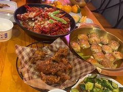 -回·龙虾铺·盆盆蟹·烧烤大排档(回龙观店)