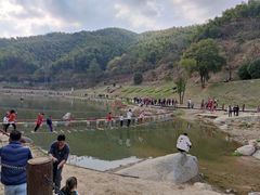 -梅岭月亮湾山体公园