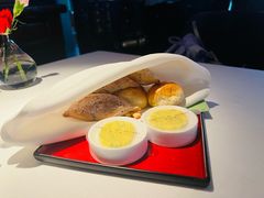 -弦月窗LUNETTE BY AMANDA(复兴路店)