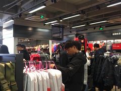 -NIKE上海青浦优选体验店