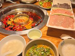 -城墙拐拐火锅(三峡广场黑金冠店)