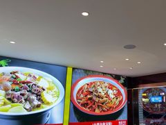 -川流不息·地道川菜·小龙虾(松东路店)