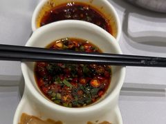 -红鼎豆捞·非遗鲍皇汤火锅(宝丰路店)