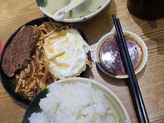 -黄阿姨锅贴大王(万航渡路店)