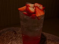 -三出山火锅(南京万象天地店)