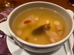 羊肚菌肉汁炖花胶-广州柏悦酒店·悦景轩·粤菜餐厅