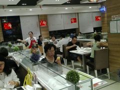 大堂-嘉和一品粥(首经贸店)