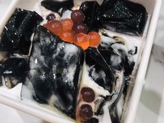 椰奶芋圆龟苓膏-老广酒楼(樱花店)
