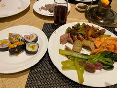 -凤凰谷天澜度假酒店云天阁自助餐
