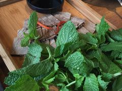 -云海肴·汽锅鸡·云南菜(天山百盛优客店)