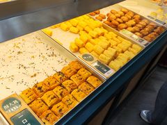 -酥大興·新国潮糕点配茶饮(龙岗万达黑金店)