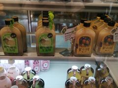 零售区-奈雪的茶(东莞汇一城店)