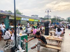 -利群海琴购物广场(商丘路店)