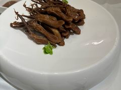 -贝勒爷·酥不腻烤鸭