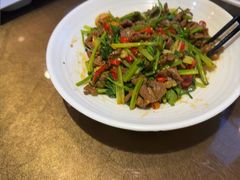 -东口码头·烧鸽子·鱼头泡饼·地方菜(金鹰悦城店)