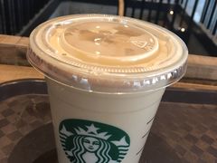 -星巴克臻选(湖滨道店)