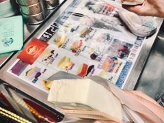 -詹爷爷乌节路街头冰淇淋