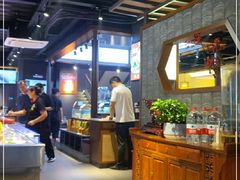 -魏铭鱼头捞饭(晋阳路店)