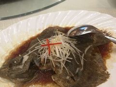 -顺峰海鲜酒楼(省府店)