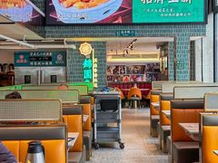 -锦园春香港茶餐厅(西海湾旗舰店)