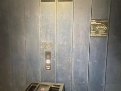 -郑州建业艾美酒店