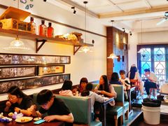 大堂-哑巴生煎(临顿路店)